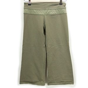 Lululemon Logo Waist Green Crop Leggings | Size 4